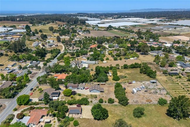 410 N Las Flores Dr, House other with 5 bedrooms, 3 bathrooms and 5 parking in Nipomo CA | Image 74