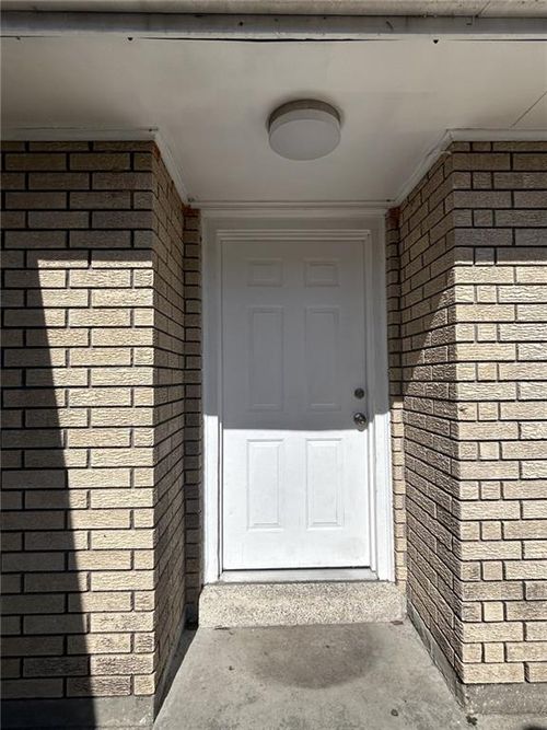 5140 Mount Matterhorn St, Marrero, LA, 70072-5636 | Card Image