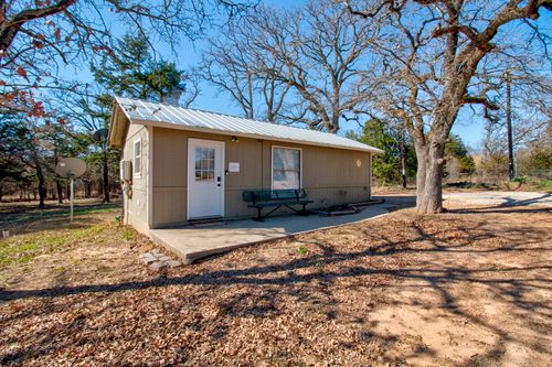 374 Hideaway Lane, Valley View, TX, 76272 | Card Image