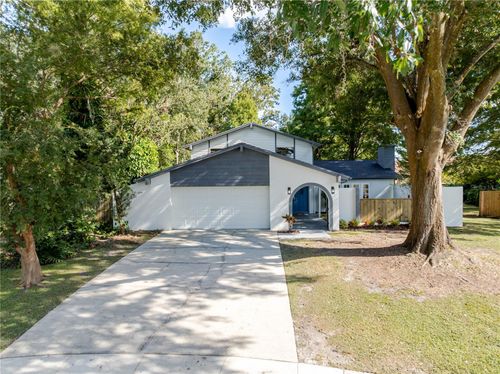 15801 Knollview Dr, TAMPA, FL, 33624-1821 | Card Image