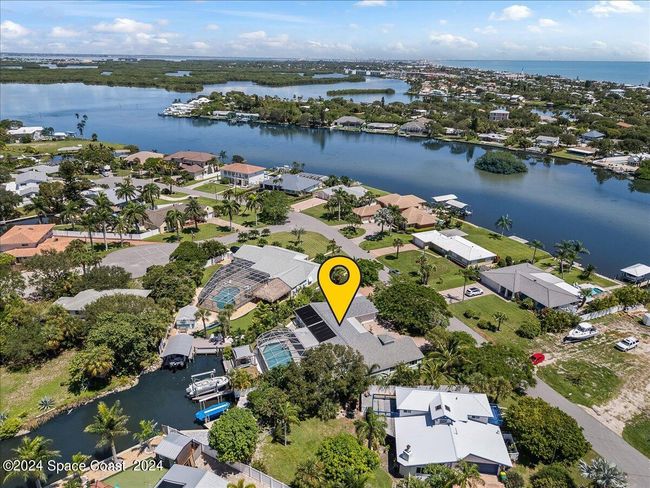 1732 Bay Shore Dr, House other with 5 bedrooms, 4 bathrooms and null parking in Cocoa Beach FL | Image 66