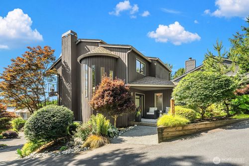 13419 Holmes Point Drive Ne, Kirkland, WA, 98034 | Card Image