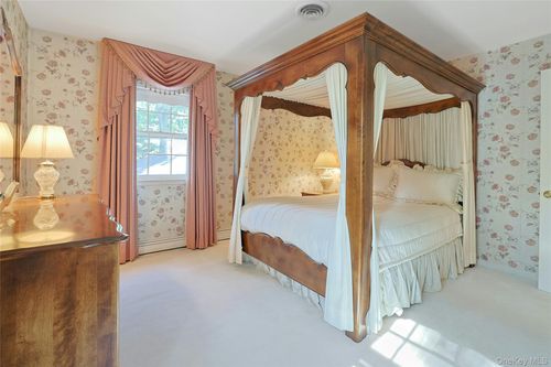 2 Creighton Ln, Briarcliff Manor, NY, 10510-2430 | Card Image