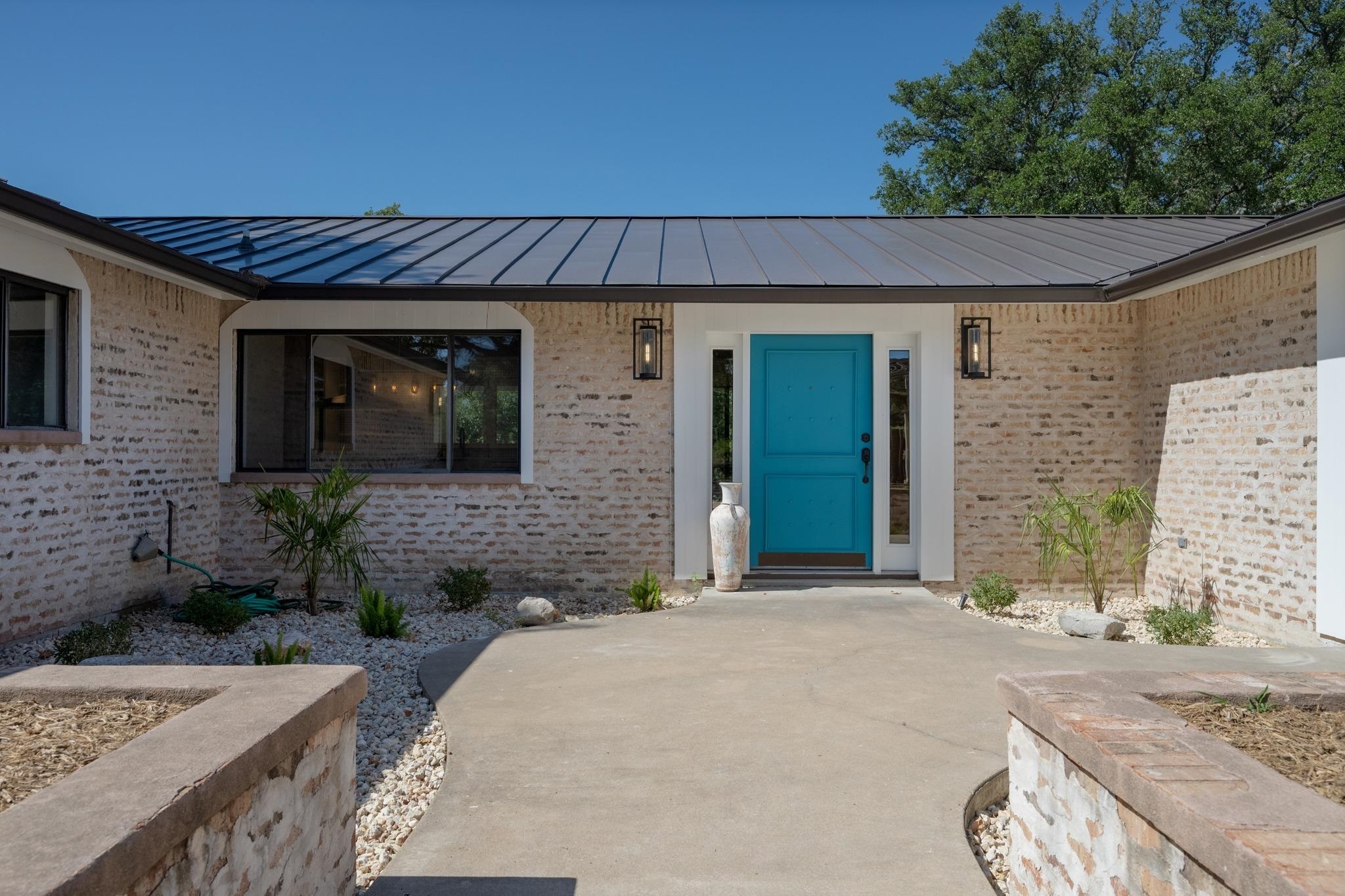 Residential in Horseshoe Bay 4