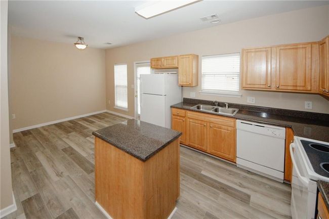 5364 Hickory Knl, Townhouse with 3 bedrooms, 3 bathrooms and null parking in Norcross GA | Image 17