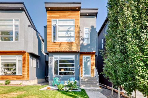 2030 31 St Sw, Calgary, AB, T3E2N2 | Card Image