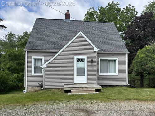 2875 Marlington Rd, Waterford, MI, 48329-3647 | Card Image