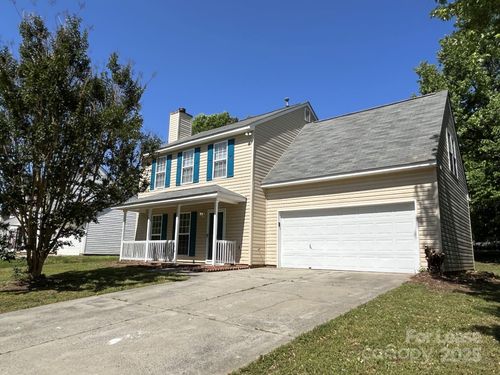 5637 Hedgecrest Pl, Charlotte, NC, 28269-0145 | Card Image