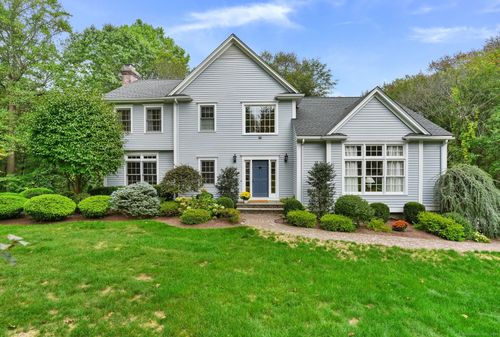 66 Morehouse Rd, Easton, CT, 06612-2155 | Card Image