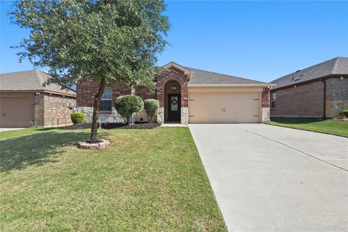 945 Alton Dr, Aubrey, TX, 76227-1471 | Card Image