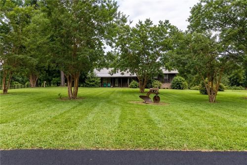 369 L Sullivan Rd, Winnfield, LA, 71483-6443 | Card Image