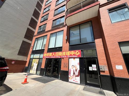 1a-132-35 41 Road, New York, NY, 11354 | Card Image