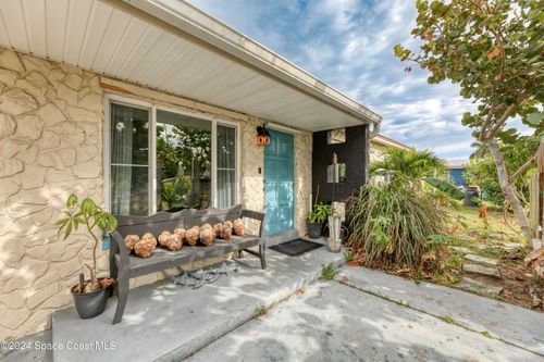 137 Ne 3rd Street, SATELLITE BEACH, FL, 32937 | Card Image