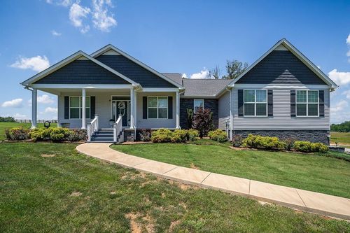 18 Faith Rae Blvd, Morrison, TN, 37357-6501 | Card Image