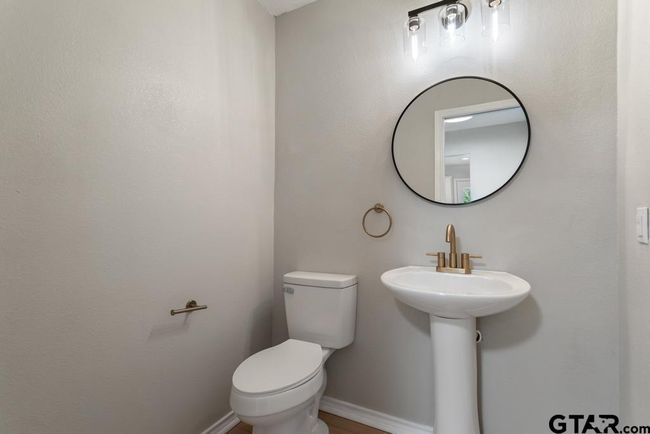 18112 County Road 2142, House other with 3 bedrooms, 3 bathrooms and null parking in Troup TX | Image 16
