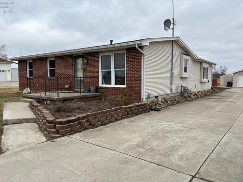 7430 County Road 67, Gibsonburg, OH, 43431-9757 | Card Image