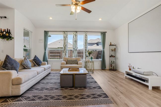 THE GRAND FAMILY ROOM IS VERY SPACIOUS AND OFFERS WARMTH & CHARM !!! | Image 10