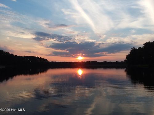 11 E Lake Road, Wagram, NC, 28396 | Card Image