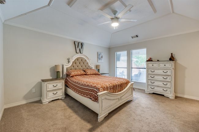 2221 Cliffside Dr, House other with 4 bedrooms, 2 bathrooms and null parking in Plano TX | Image 29