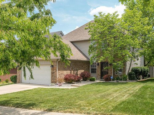 3041 Quaker Hill Ln, Lexington, KY, 40509-8458 | Card Image