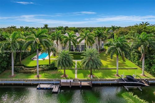585 Arvida Pkwy, Coral Gables, FL, 33156-2320 | Card Image