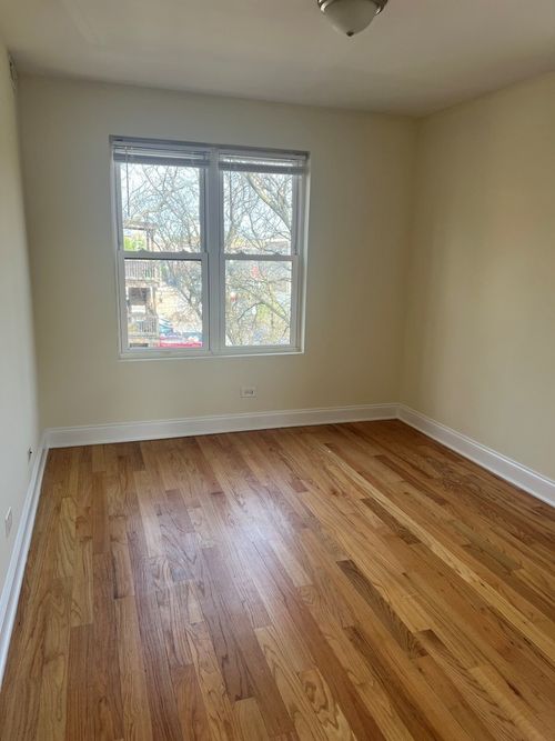 apt-2s-5320 N Francisco Ave, CHICAGO, IL, 60625-7999 | Card Image