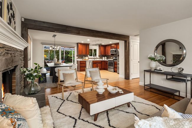 828 2 Nd Ave, House other with 3 bedrooms, 2 bathrooms and 1 parking in Kirkland WA | Image 8