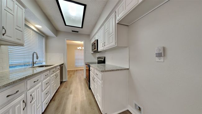 1613 Chesterfield Dr, House other with 3 bedrooms, 2 bathrooms and null parking in Carrollton TX | Image 12