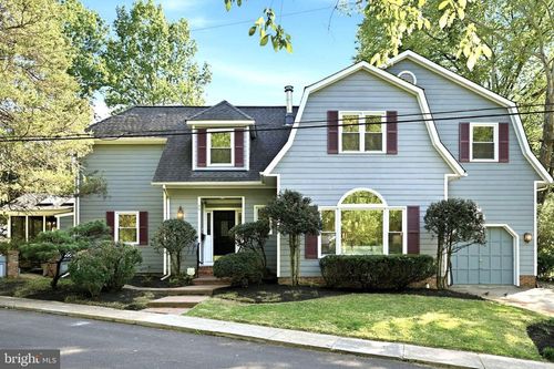 49 Wellesley Cir, GLEN ECHO, MD, 20812-1019 | Card Image