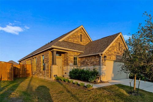 138 Reef Band Dr, Kyle, TX, 78640-3395 | Card Image