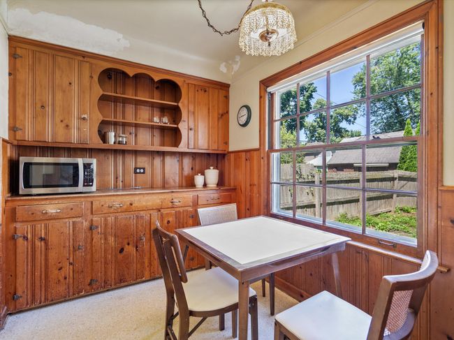 Breakfast Nook | Image 23