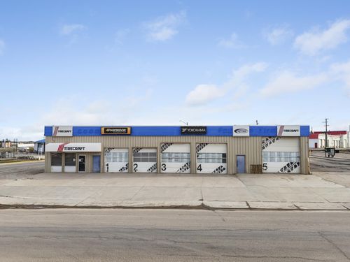 5720 50 Ave, Drayton Valley, AB, T7A1E2 | Card Image