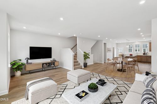 808 Hyperion Aly, Wake Forest, NC, 27587-2586 | Card Image