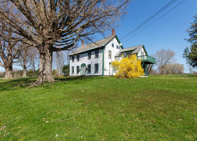 250 West Shore Road, House other with 4 bedrooms, 1 bathrooms and null parking in Grand Isle VT | Image 9