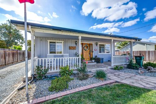 5712 E Jahant Road, Galt, CA, 95632 | Card Image