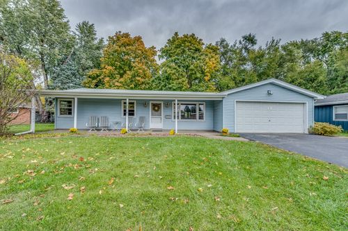 13 Poplar Pl, North Aurora, IL, 60542-1526 | Card Image