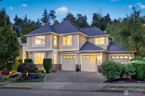 1760 30th Avenue Ne, Issaquah, WA, 98029 | Card Image