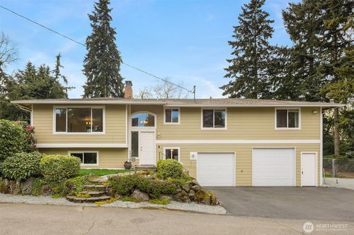 4028 S 175th St, SeaTac, WA, 98188-3639 | Card Image