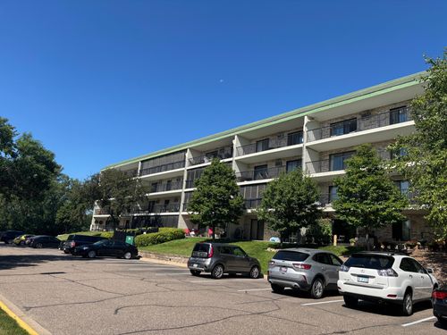411-10521 Cedar Lake Rd, Minnetonka, MN, 55305-3353 | Card Image