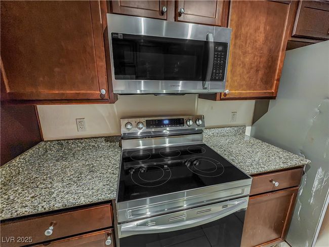 UNIT-3008 - 2867 Geary Pl, Condo with 1 bedrooms, 1 bathrooms and null parking in Las Vegas NV | Image 10
