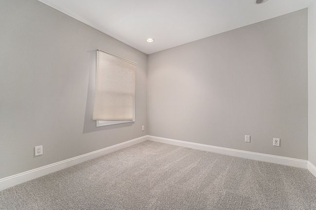1630 Normandy Rd, Condo with 3 bedrooms, 3 bathrooms and null parking in Clawson MI | Image 19