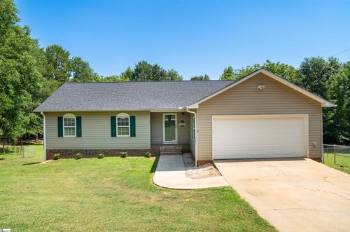 262 Bagwell Dr, Pauline, SC, 29374-1601 | Card Image