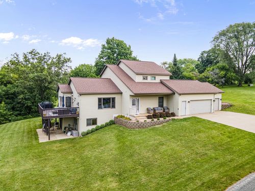 W4988 Mclaren Road, Shelby, WI, 54601 | Card Image