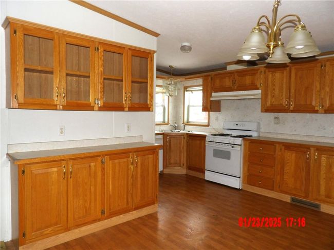 343 Sieg Hill Rd, House other with 3 bedrooms, 2 bathrooms and 2 parking in West Middlesex PA | Image 6