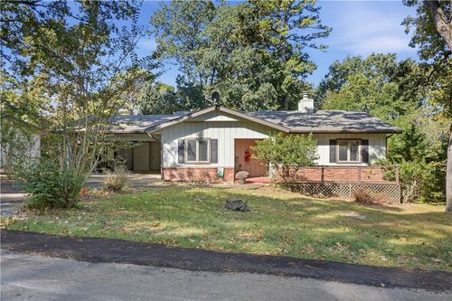 7 Grisham Ln, Bella Vista, AR, 72715-8173 | Card Image