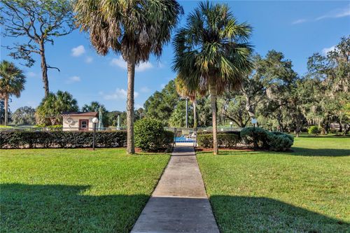 b-737 Midway Dr, Ocala, FL, 34472-2301 | Card Image