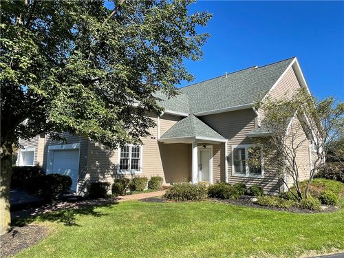 245 Roseland Ln, Canandaigua, NY, 14424-2356 | Card Image