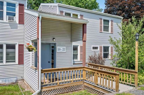 21-85 The Cmns, Moretown, VT, 05660-9386 | Card Image