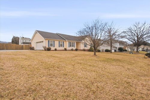 5508 Rome Dr, Roanoke, VA, 24019-6052 | Card Image