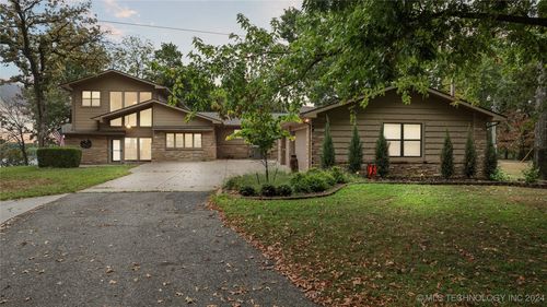 2107 Cedar Ln, Grove, OK, 74344-4912 | Card Image